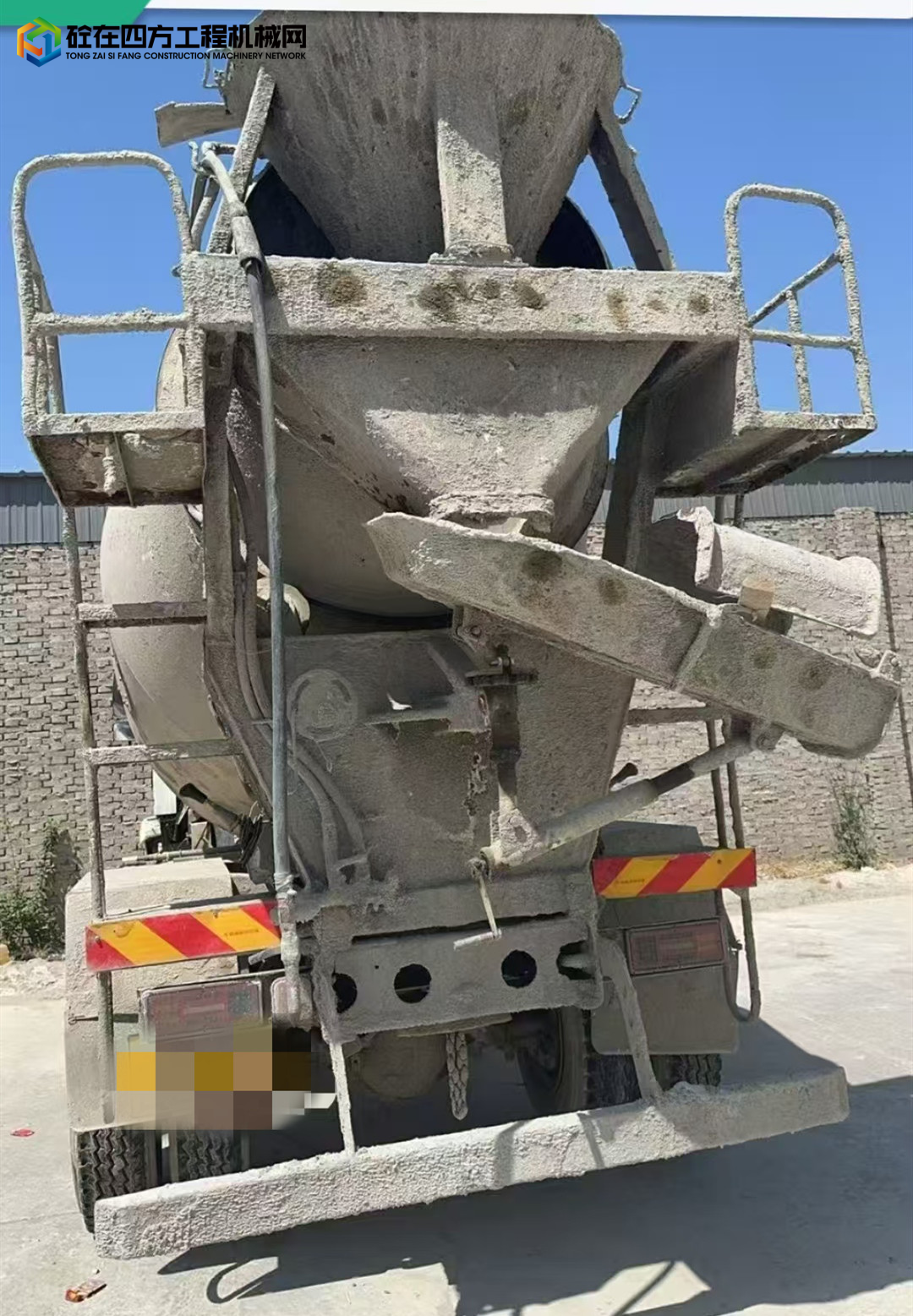 https://images.tongzsf.com/tong/truck_machine/20250430/16811d39e384ba.jpg