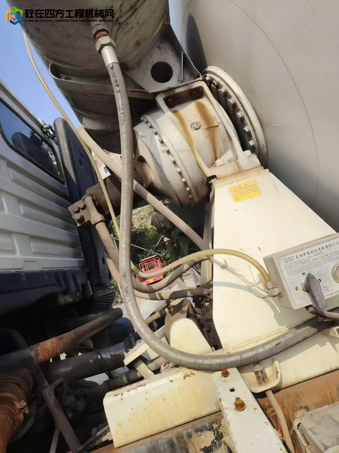 https://images.tongzsf.com/tong/truck_machine/20250501/1681304f6f3627.jpg