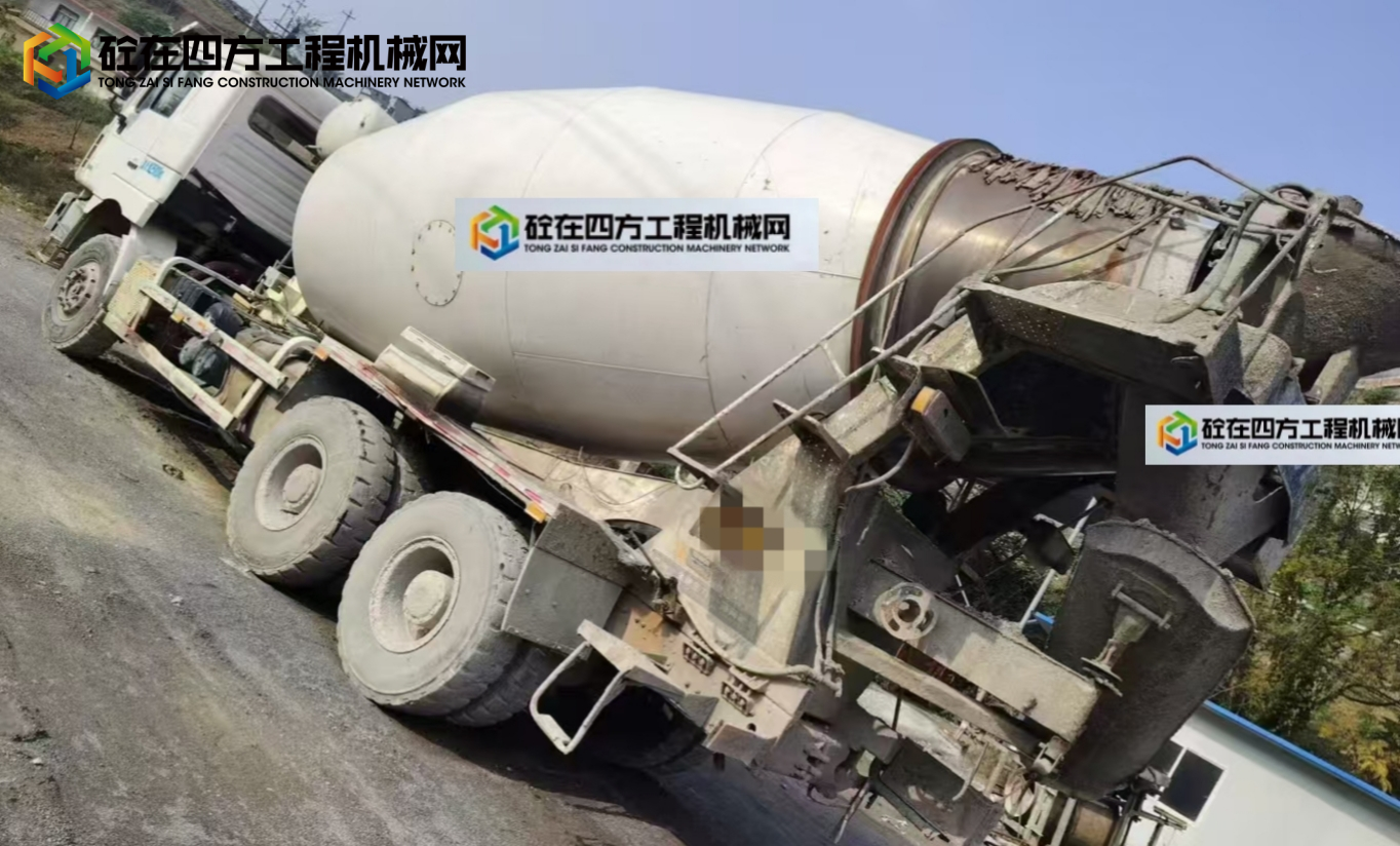 https://images.tongzsf.com/tong/truck_machine/20250501/1681304fd2e2cf.jpg