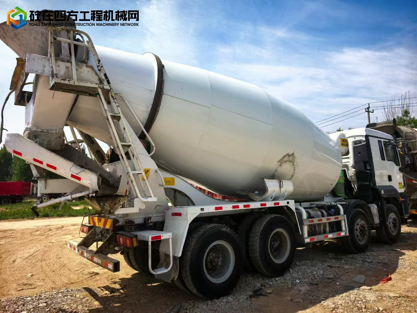 https://images.tongzsf.com/tong/truck_machine/20250506/1681961a8a6740.jpg