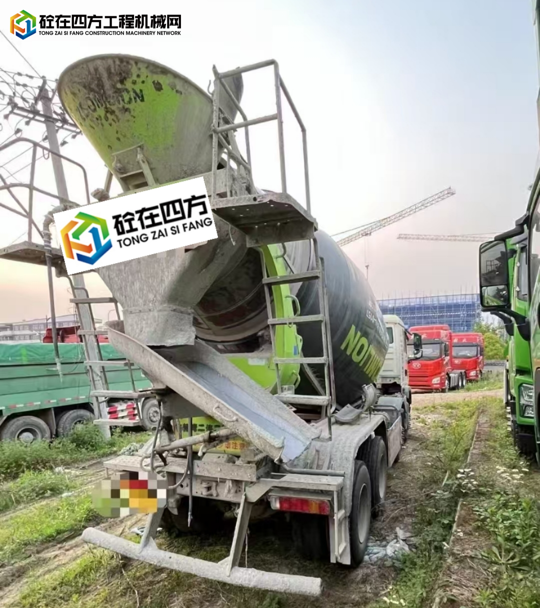 https://images.tongzsf.com/tong/truck_machine/20250506/168198884c15df.jpg