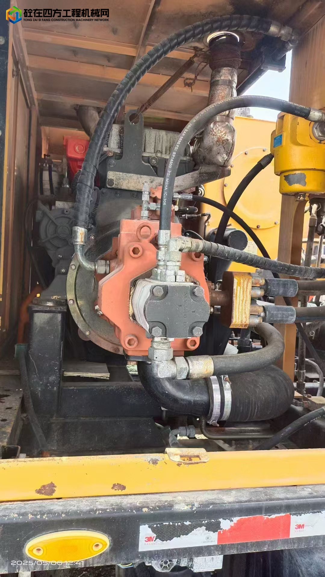 https://images.tongzsf.com/tong/truck_machine/20250506/16819bd359f127.jpg