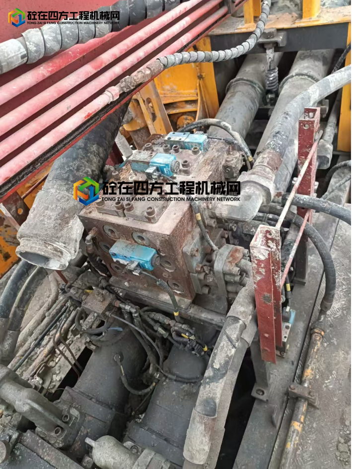 https://images.tongzsf.com/tong/truck_machine/20250506/16819dc7d58f98.png