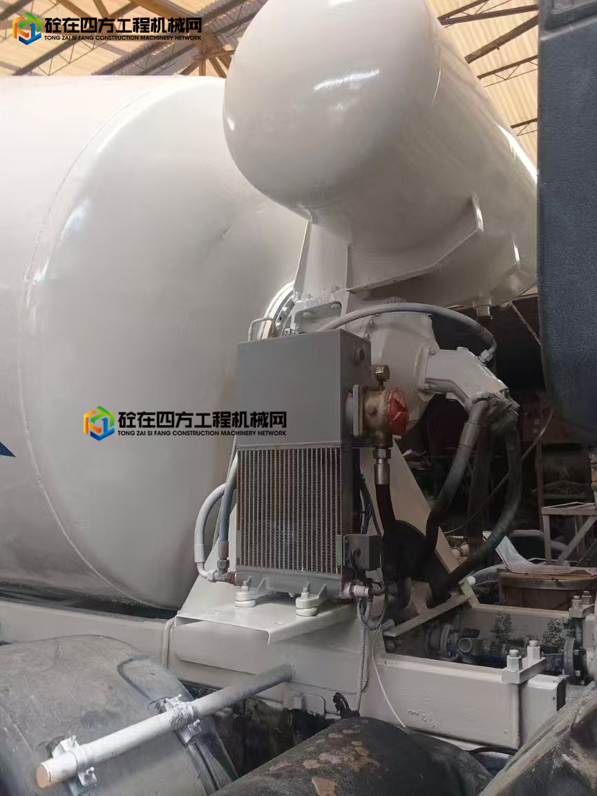 https://images.tongzsf.com/tong/truck_machine/20250507/1681ad0d8b5772.jpg