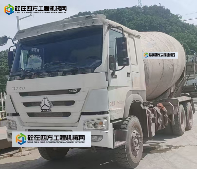 https://images.tongzsf.com/tong/truck_machine/20250507/1681afd0c6d11d.jpg