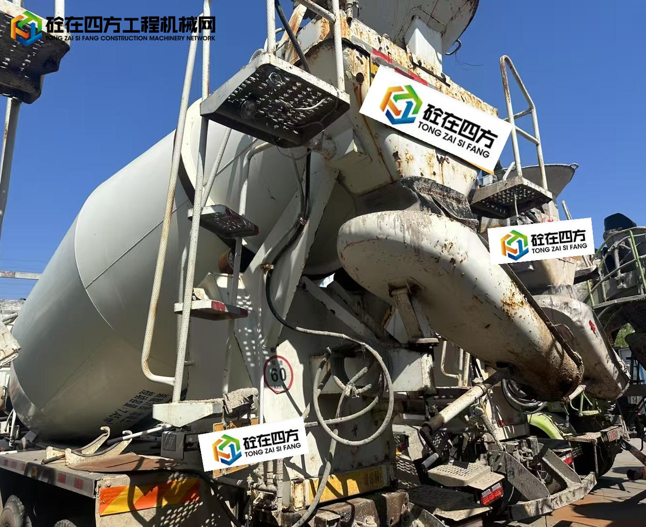 https://images.tongzsf.com/tong/truck_machine/20250507/1681b04f7d4ec7.jpg