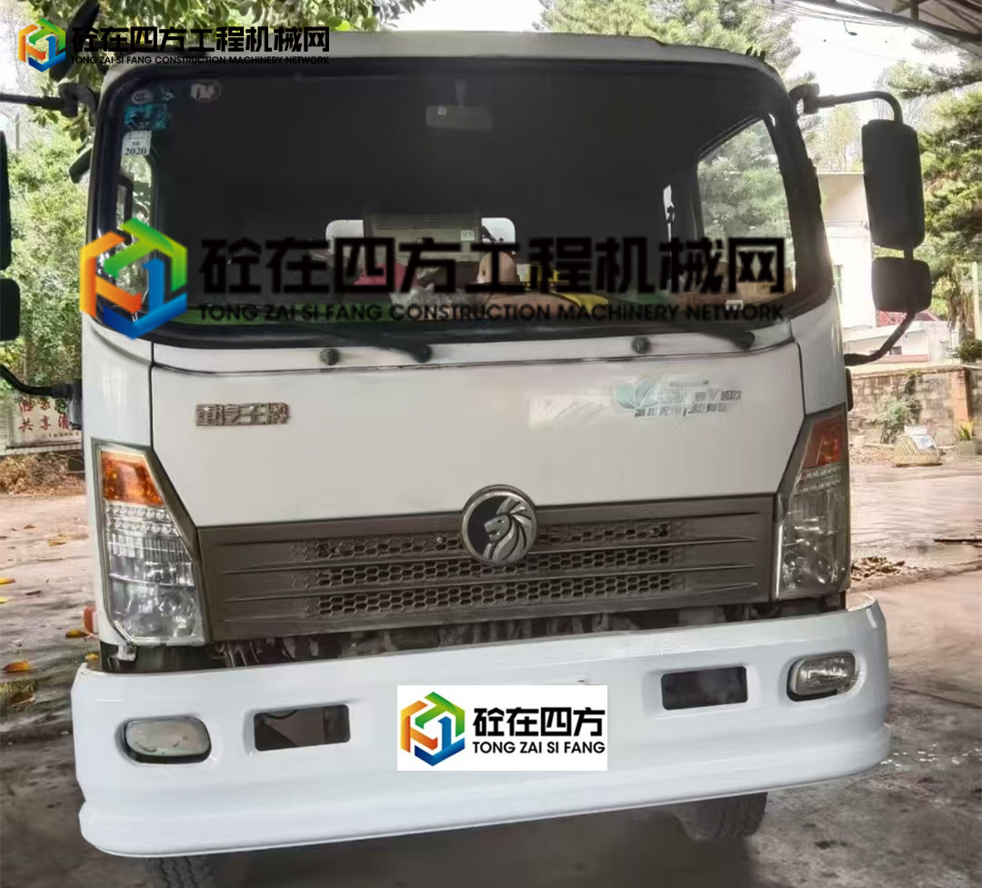 https://images.tongzsf.com/tong/truck_machine/20250507/1681b0b21073d3.jpg