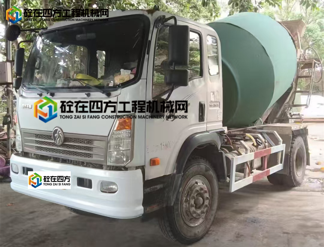 https://images.tongzsf.com/tong/truck_machine/20250507/1681b0b304a9b0.jpg