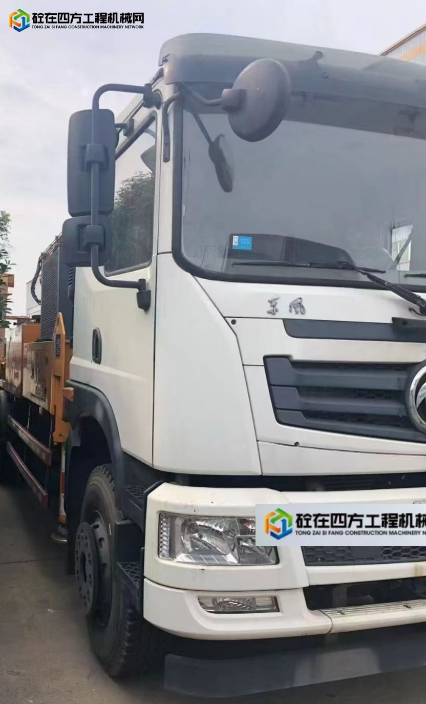 https://images.tongzsf.com/tong/truck_machine/20250507/1681b0e05b58c2.jpg