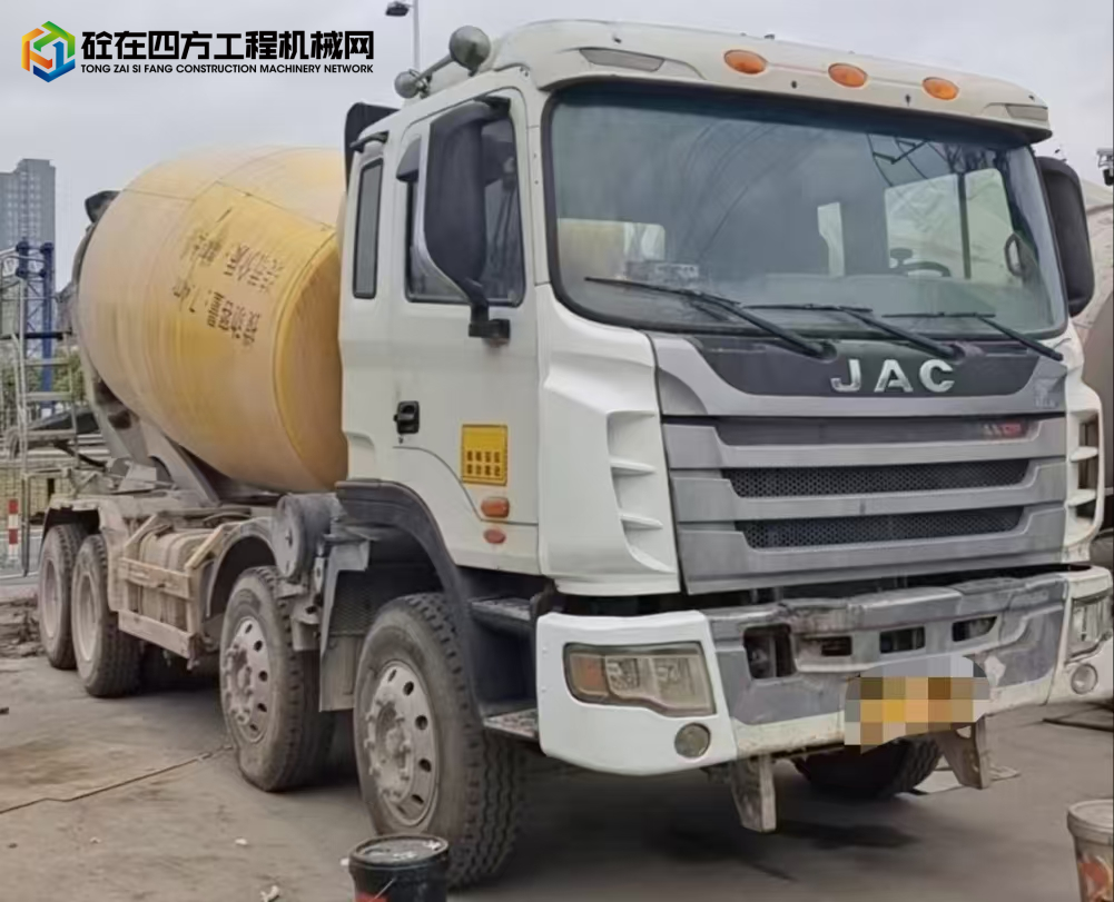 https://images.tongzsf.com/tong/truck_machine/20250508/1681c0462aa7c6.jpg