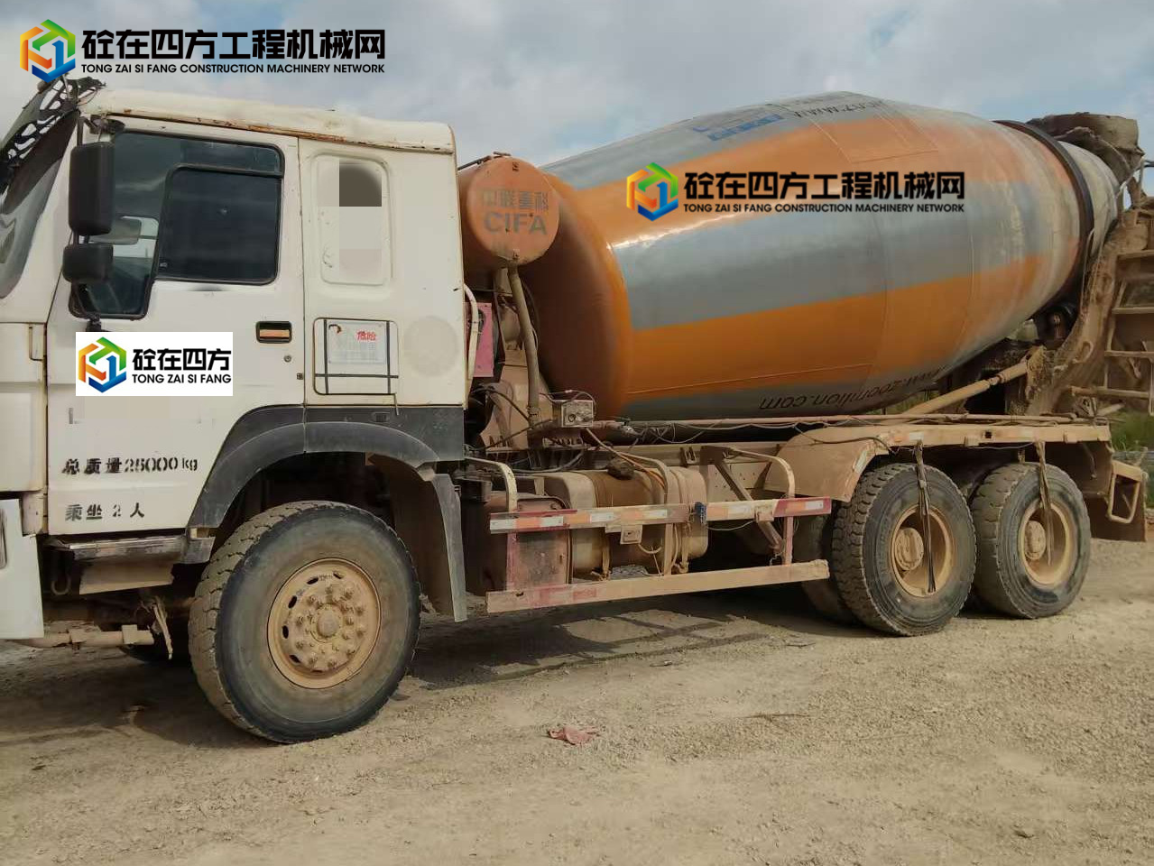 https://images.tongzsf.com/tong/truck_machine/20250508/1681c28ad87ac0.jpg