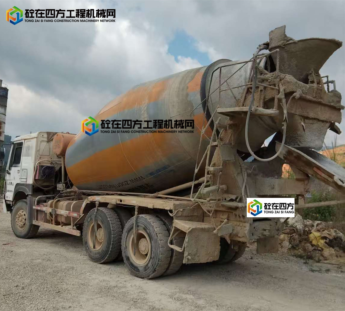 https://images.tongzsf.com/tong/truck_machine/20250508/1681c28b62100c.jpg