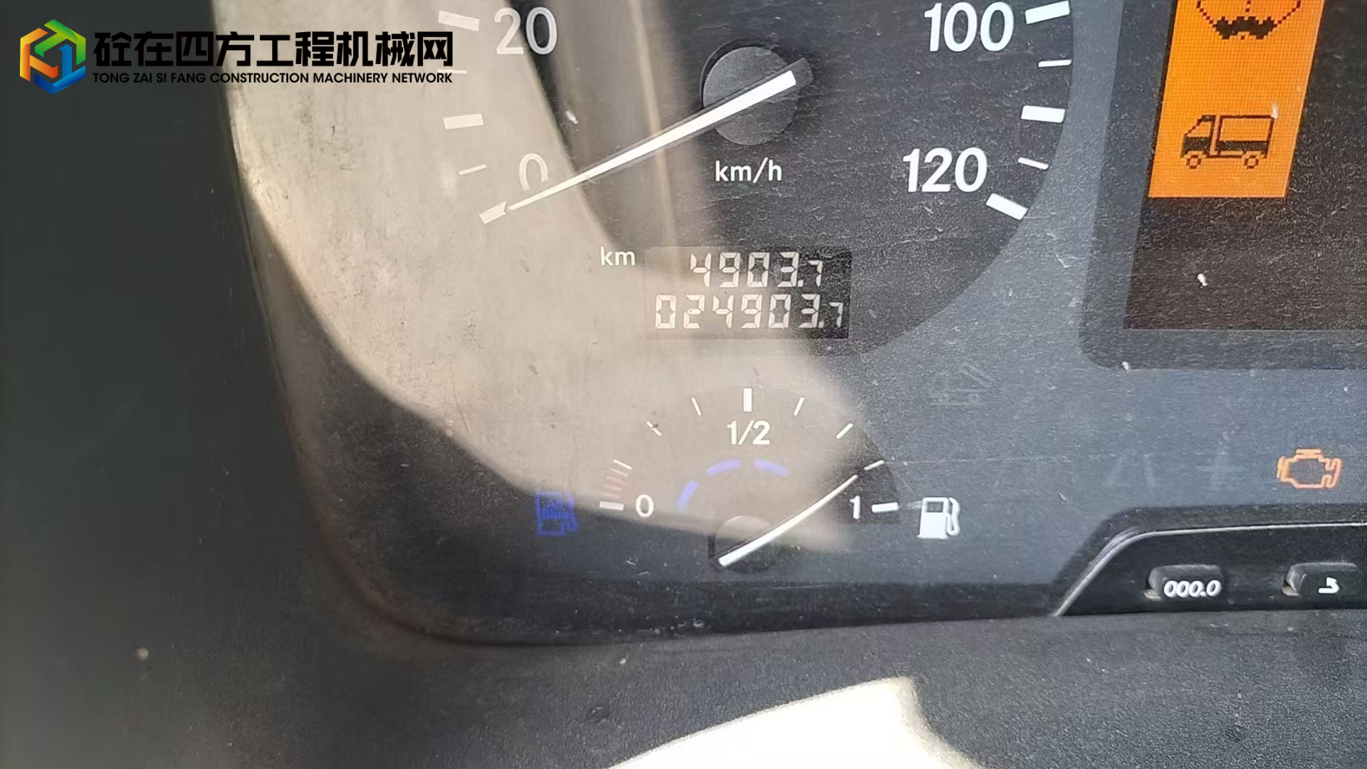 https://images.tongzsf.com/tong/truck_machine/20250508/1681c809695d6b.jpg