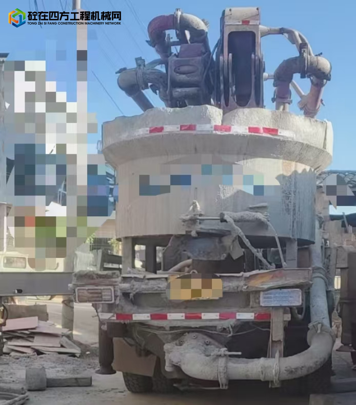 https://images.tongzsf.com/tong/truck_machine/20250509/1681d686cf2e8a.jpg