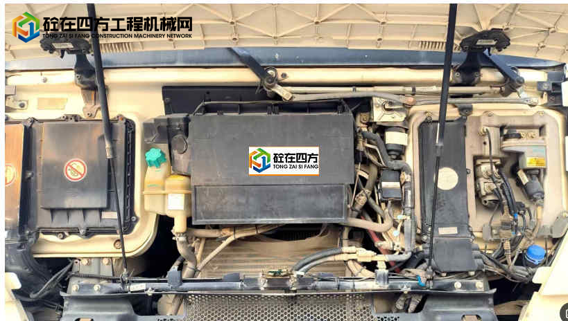 https://images.tongzsf.com/tong/truck_machine/20250509/1681d6e3bd498e.jpg