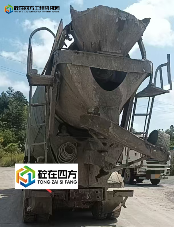 https://images.tongzsf.com/tong/truck_machine/20250509/1681d7833b0b09.jpg