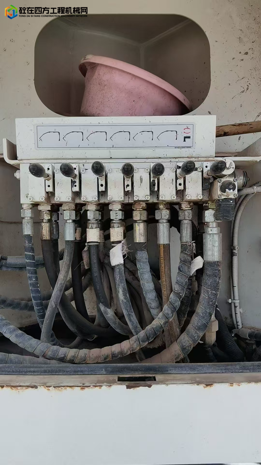 https://images.tongzsf.com/tong/truck_machine/20250509/1681dac6ca5d99.jpg