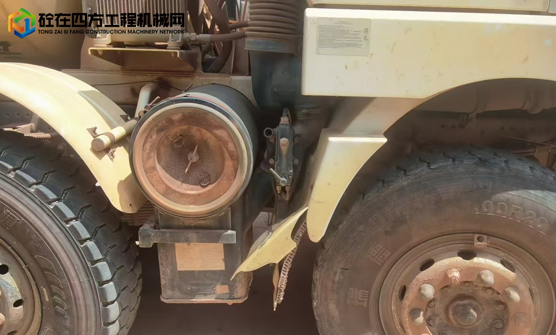 https://images.tongzsf.com/tong/truck_machine/20250509/1681db1795ba10.jpg