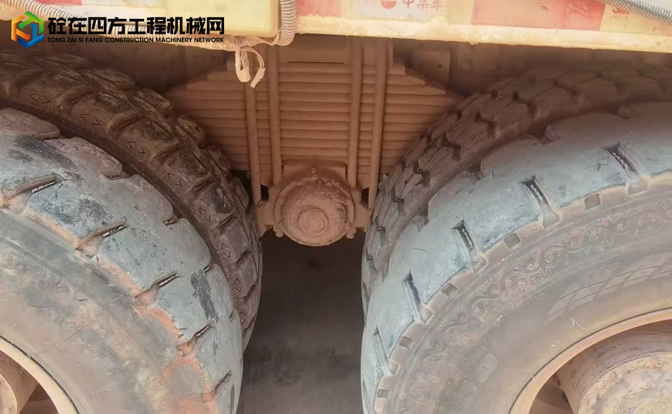 https://images.tongzsf.com/tong/truck_machine/20250509/1681db17caa047.jpg