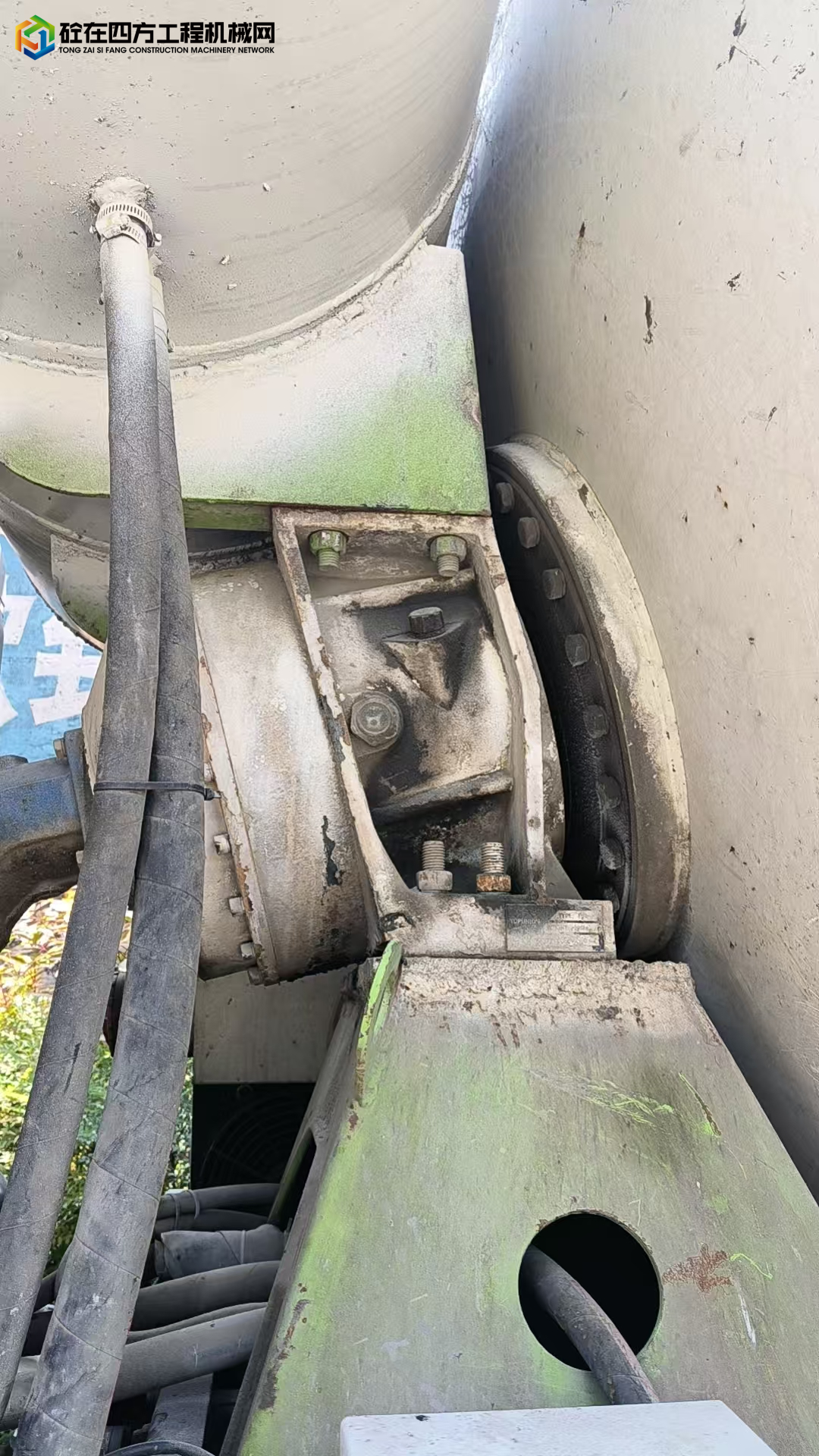 https://images.tongzsf.com/tong/truck_machine/20250509/1681dfd37ac053.jpg