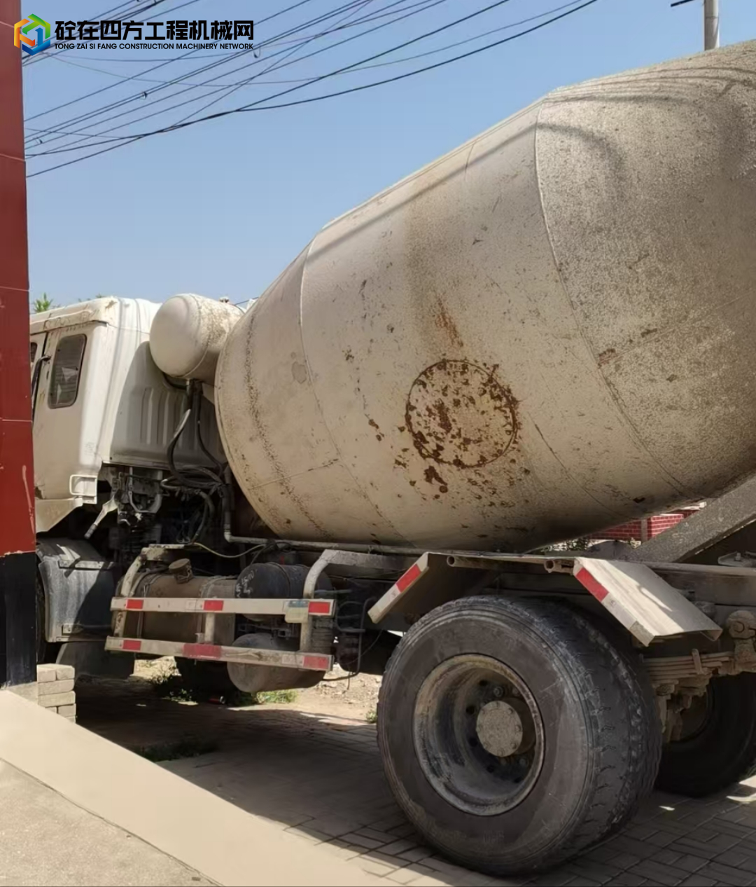 https://images.tongzsf.com/tong/truck_machine/20250512/168215335c929f.jpg