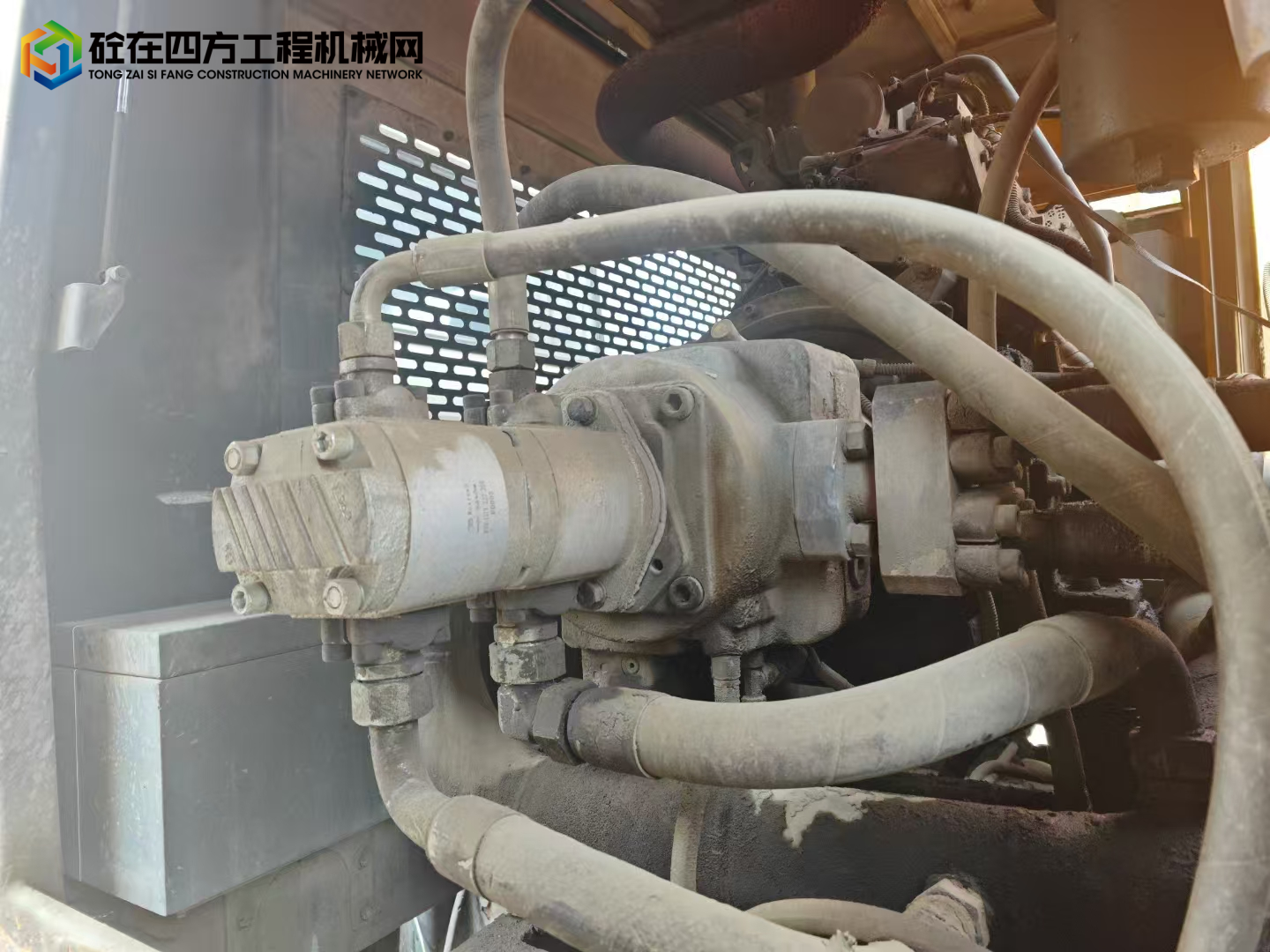 https://images.tongzsf.com/tong/truck_machine/20250512/1682161c07fdec.jpg
