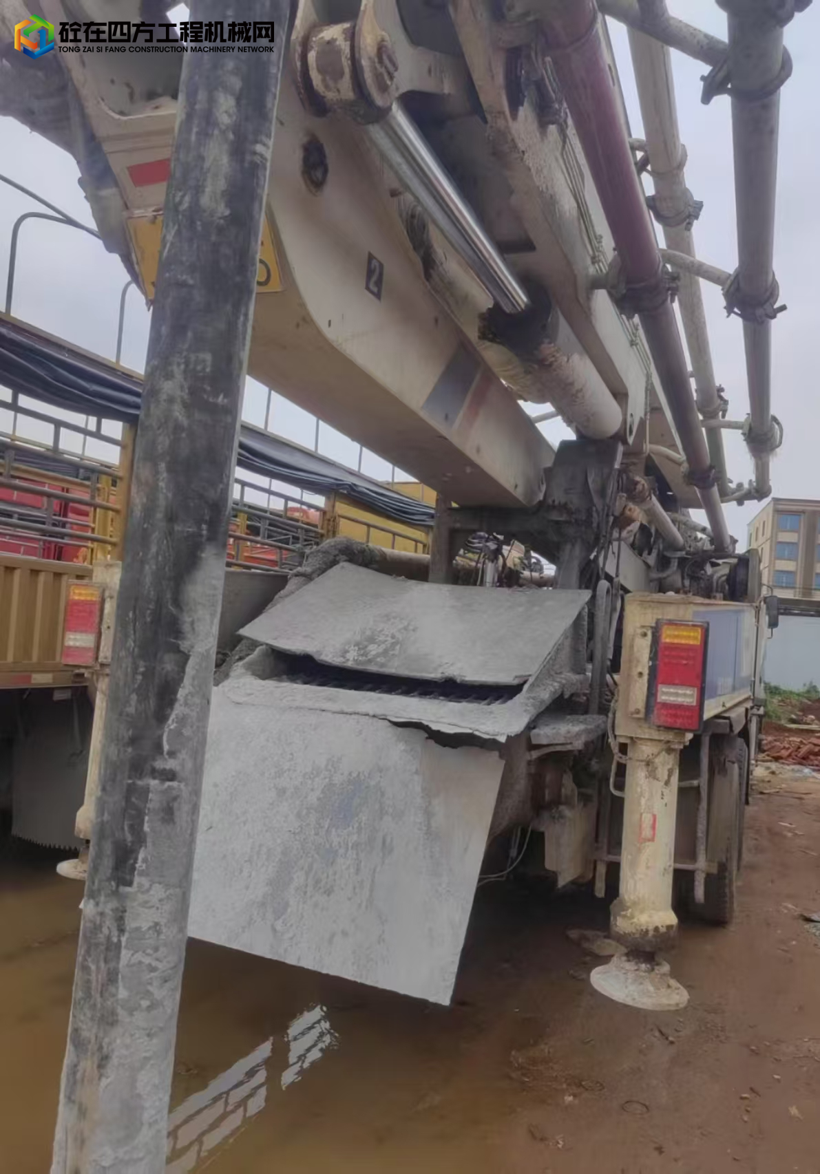 https://images.tongzsf.com/tong/truck_machine/20250512/16821a48599f1a.jpg