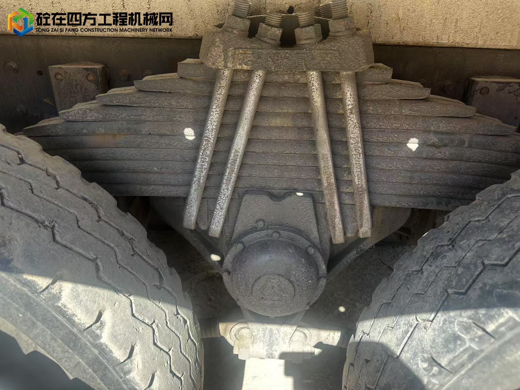 https://images.tongzsf.com/tong/truck_machine/20250512/16822074d598e0.jpg