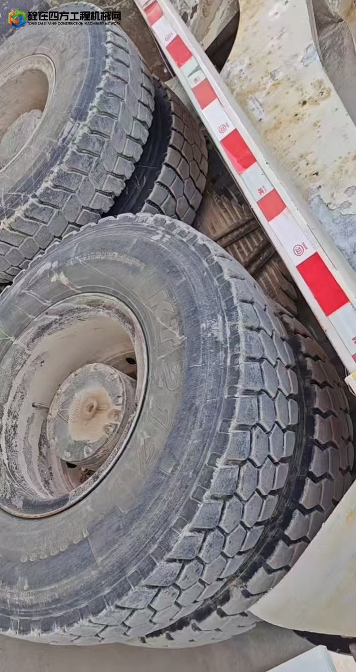 https://images.tongzsf.com/tong/truck_machine/20250514/16823ed8e30ead.jpg