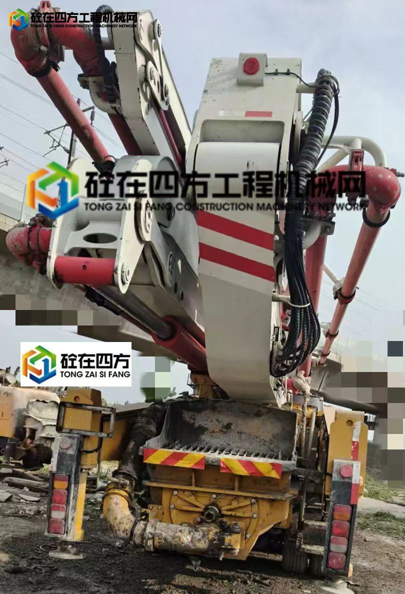 https://images.tongzsf.com/tong/truck_machine/20250514/16824447f4f344.jpg