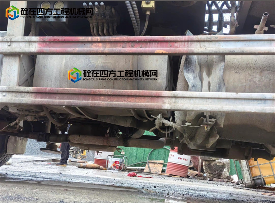 https://images.tongzsf.com/tong/truck_machine/20250514/168244a209cb53.jpg