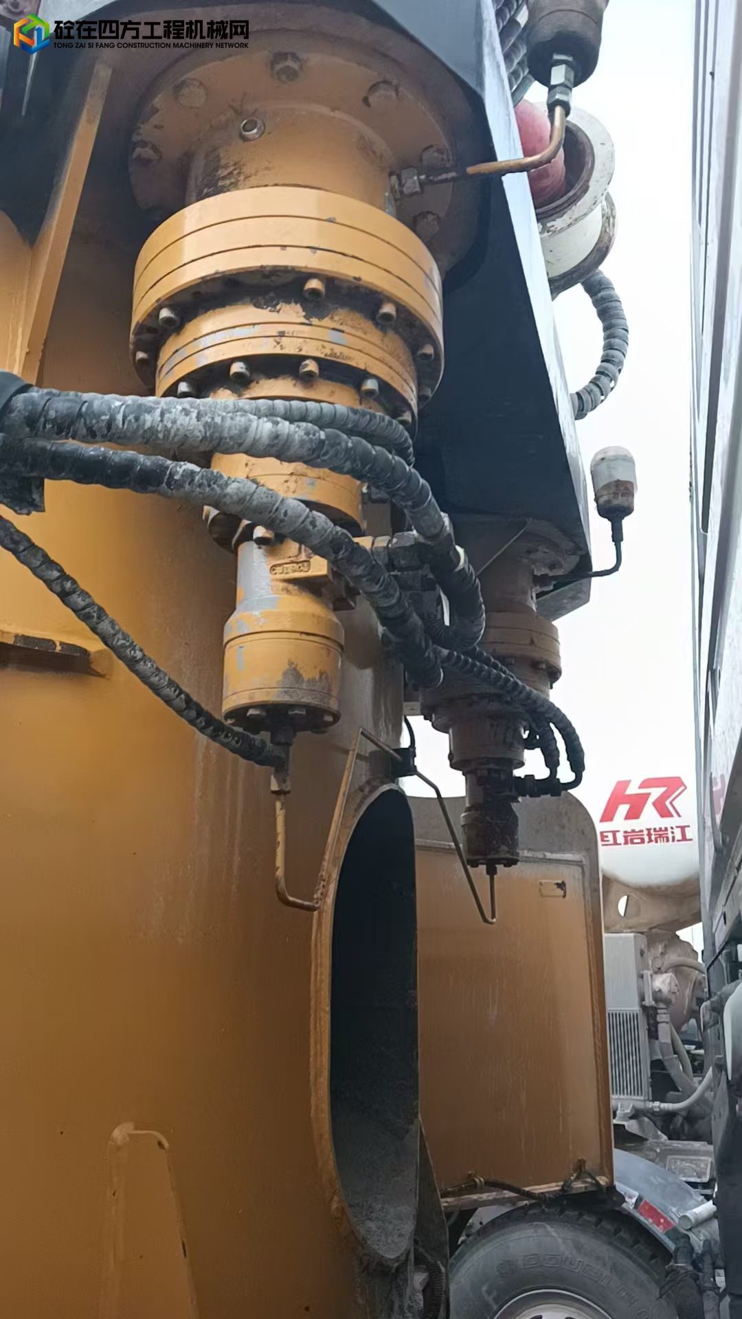 https://images.tongzsf.com/tong/truck_machine/20250514/1682451bda87d0.jpg