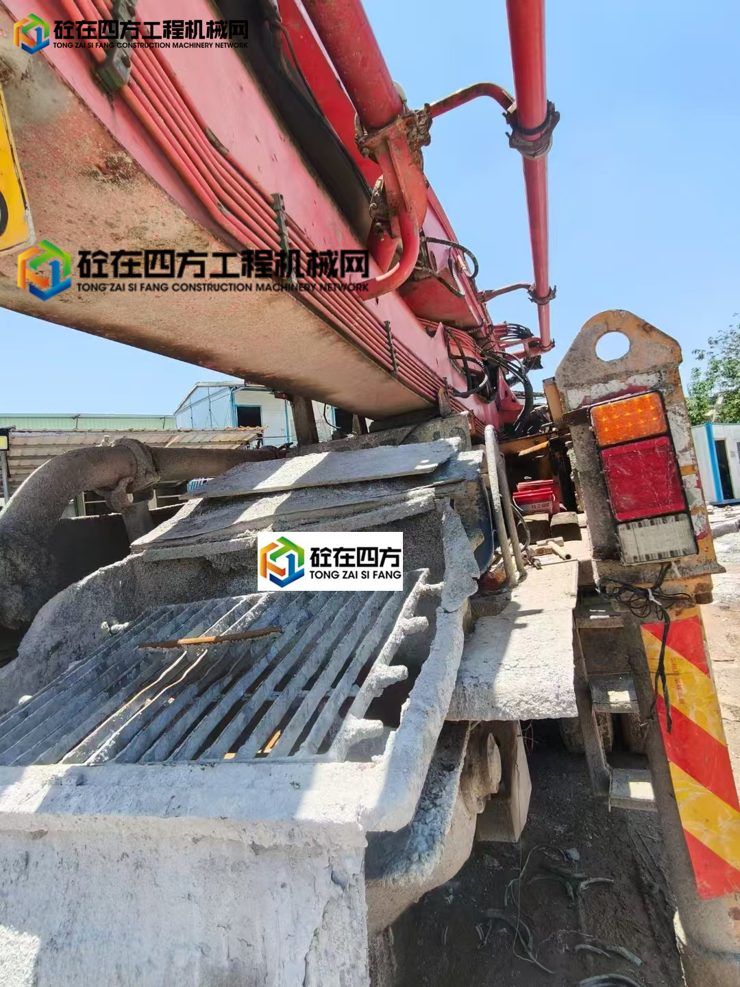 https://images.tongzsf.com/tong/truck_machine/20250514/1682457e62ad65.jpg