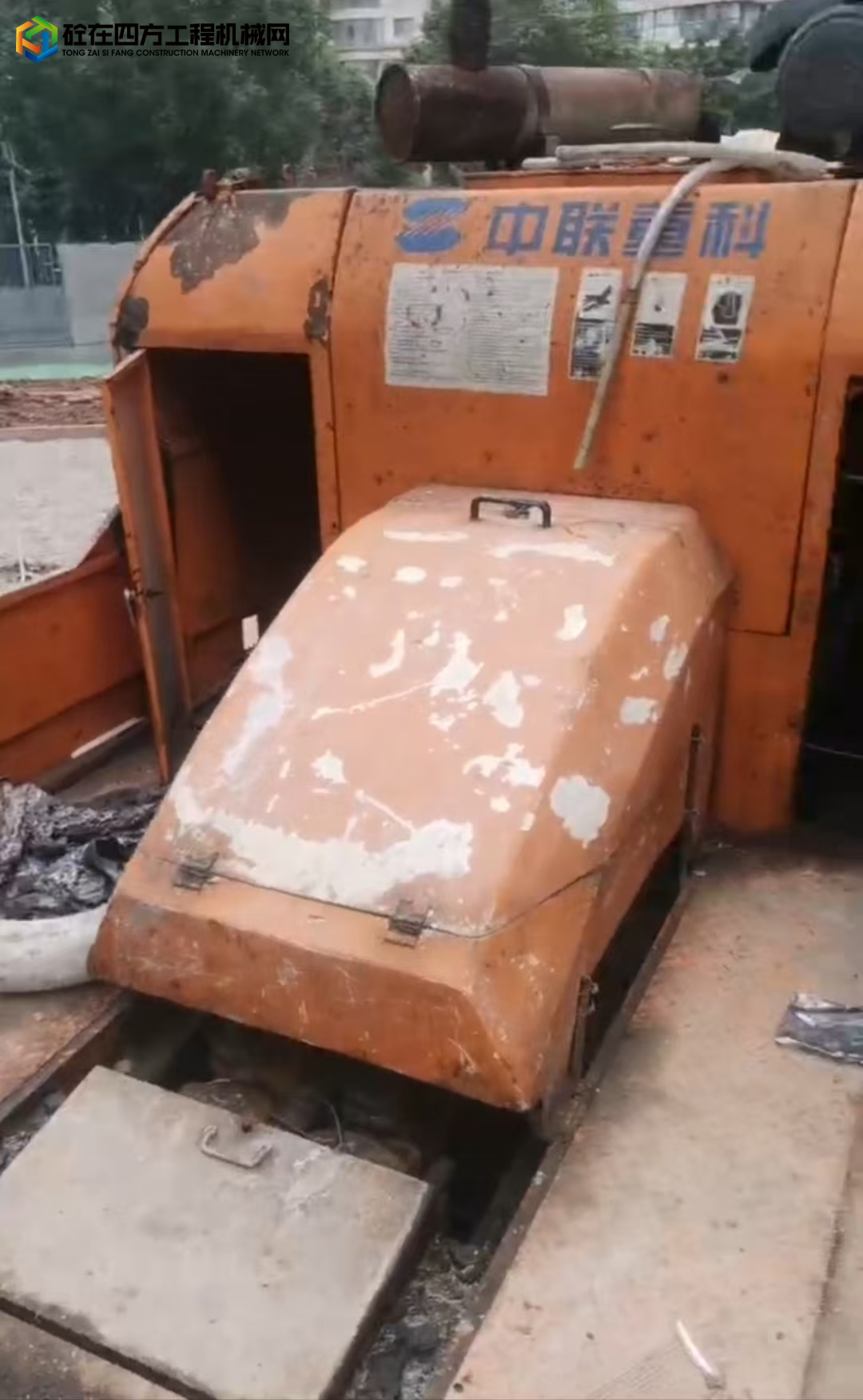 https://images.tongzsf.com/tong/truck_machine/20250515/1682546f7dc0a6.jpg