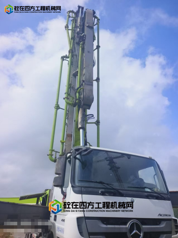 https://images.tongzsf.com/tong/truck_machine/20250515/16825615f44472.png
