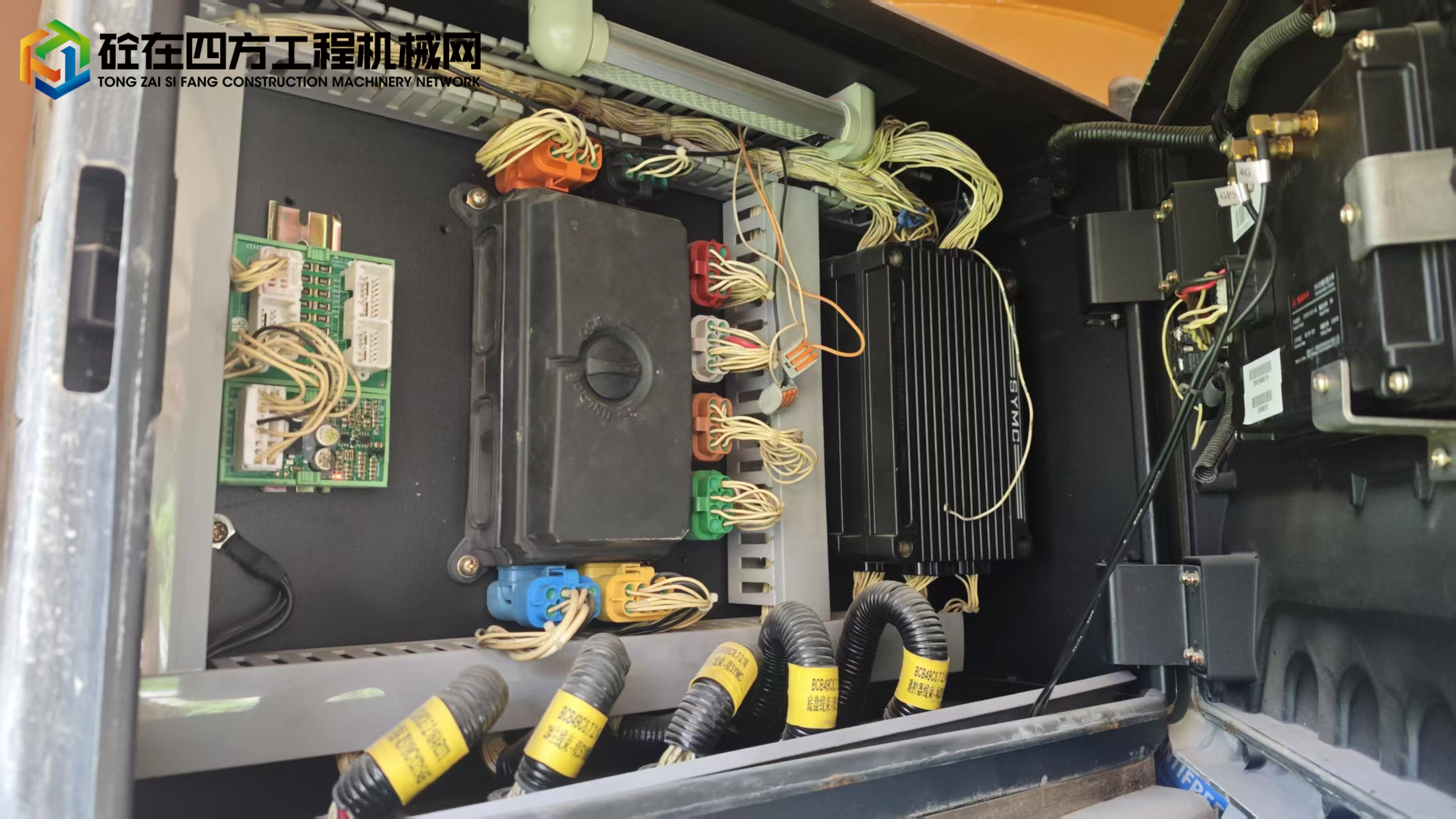 https://images.tongzsf.com/tong/truck_machine/20250515/168258aaf35404.jpg