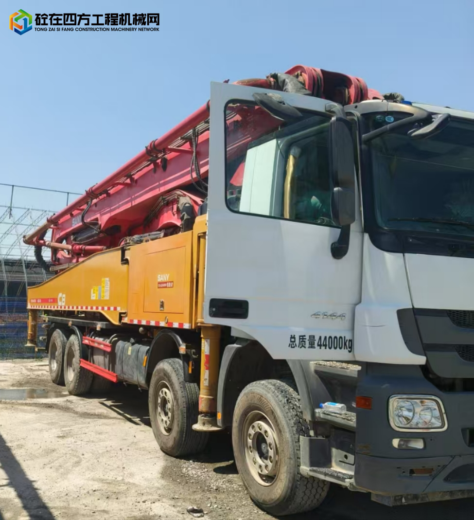 https://images.tongzsf.com/tong/truck_machine/20250515/16825f06f4e7a2.jpg