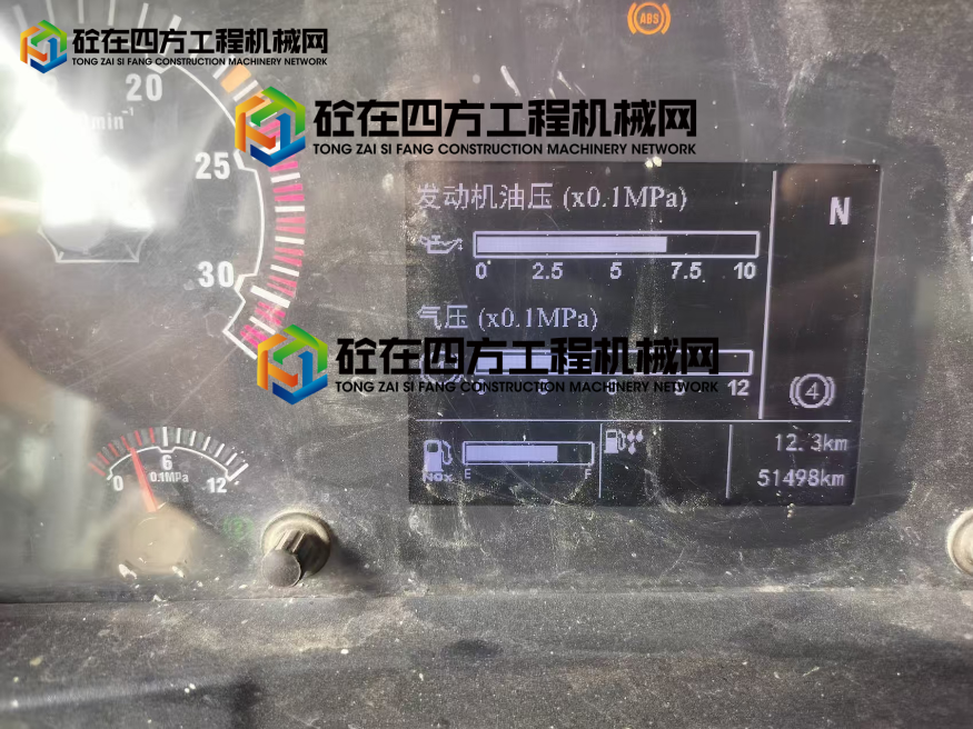 https://images.tongzsf.com/tong/truck_machine/20250516/168268d964ef2a.png