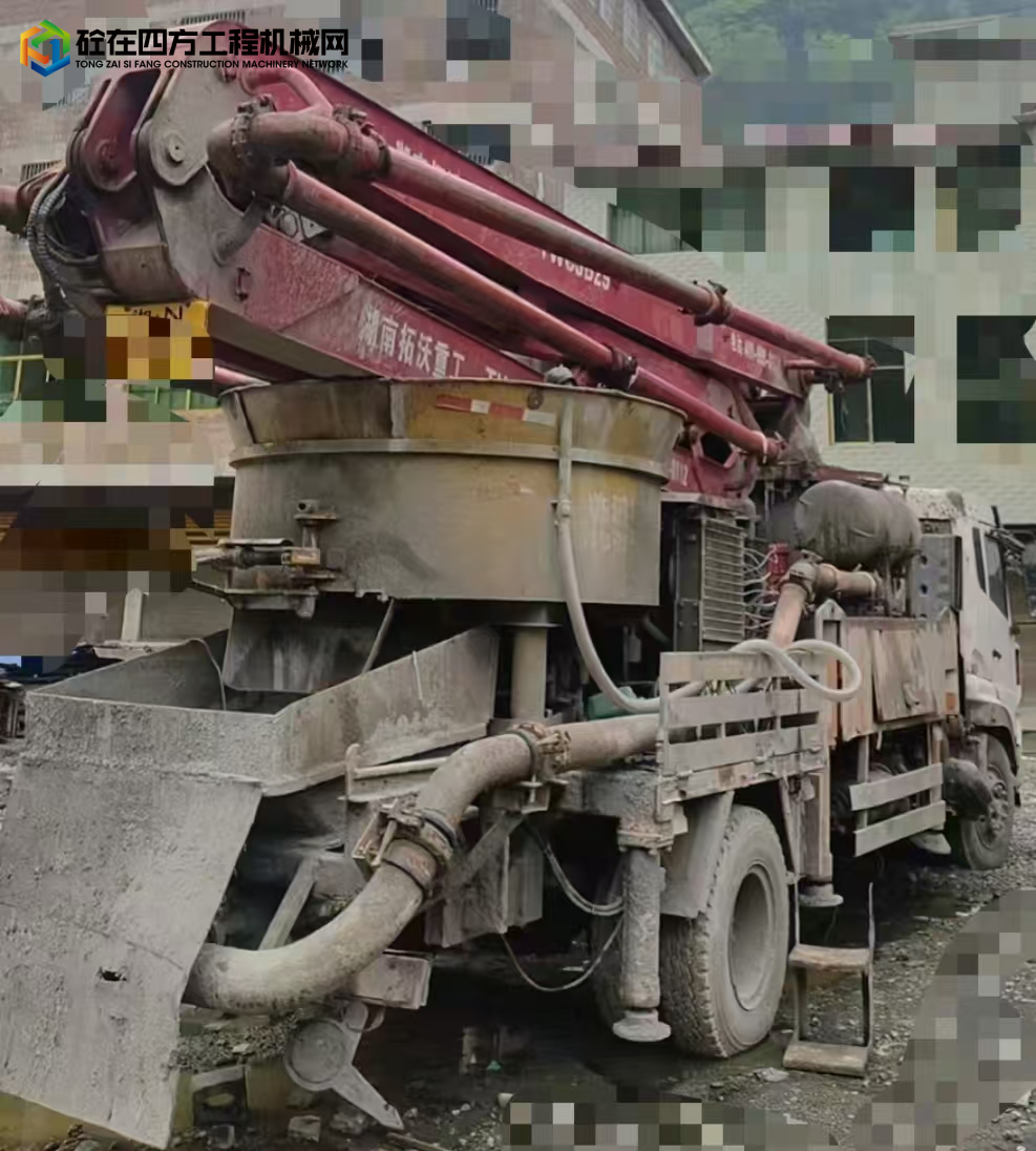 https://images.tongzsf.com/tong/truck_machine/20250516/16826935c4e01b.jpg