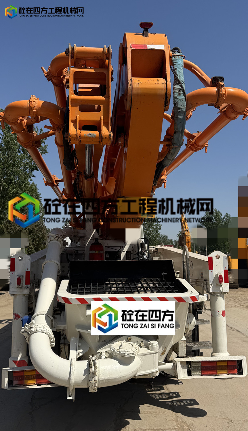 https://images.tongzsf.com/tong/truck_machine/20250516/16826dfb68fb15.jpg