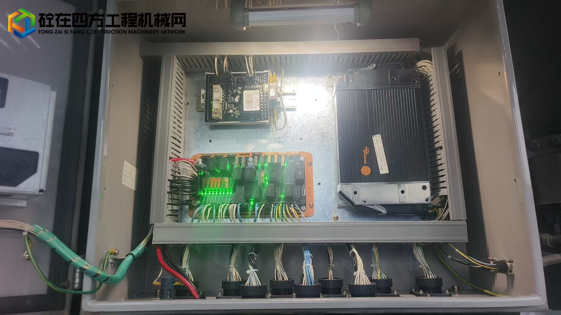 https://images.tongzsf.com/tong/truck_machine/20250517/16828190742b75.jpg