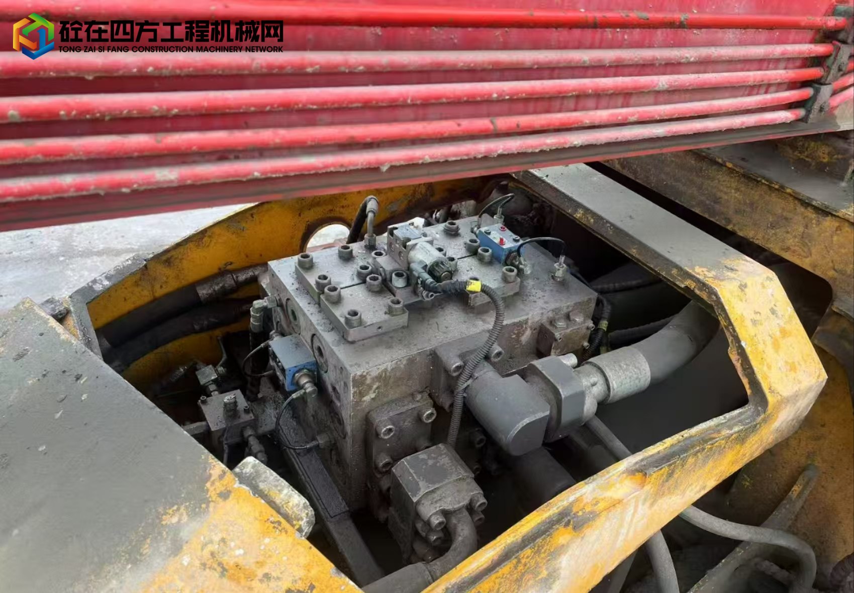 https://images.tongzsf.com/tong/truck_machine/20250517/16828313b1ce94.jpg