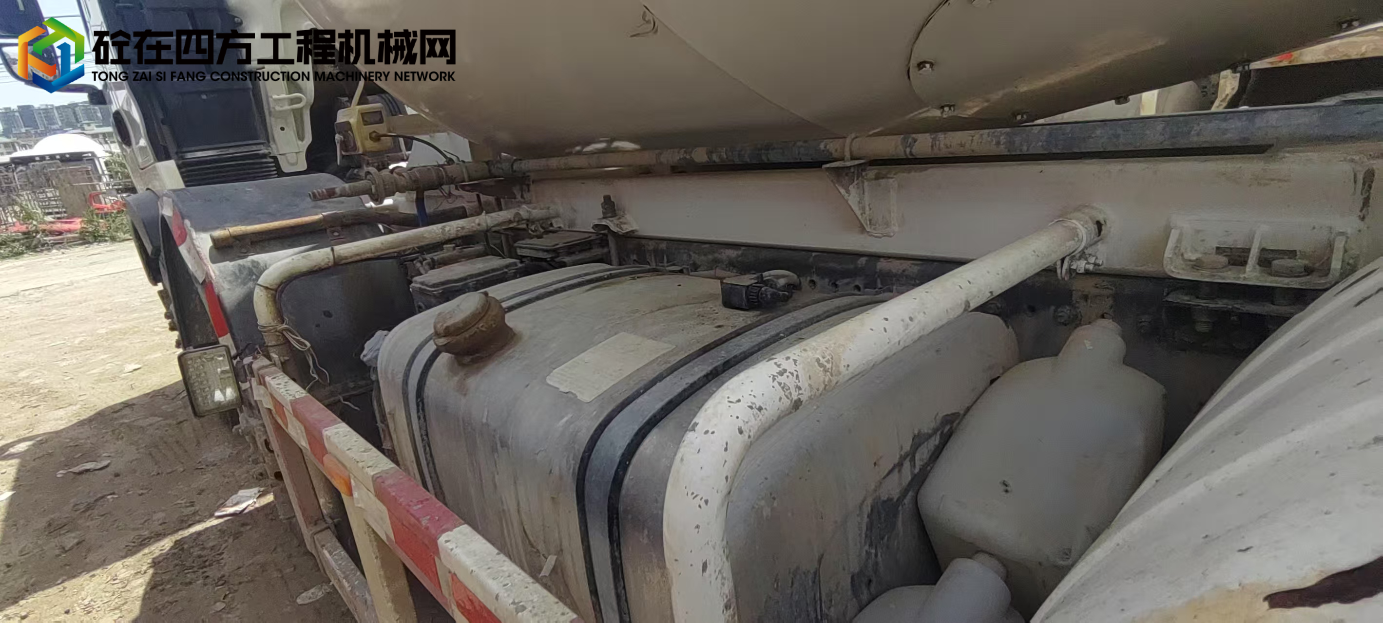 https://images.tongzsf.com/tong/truck_machine/20250517/168283d99274b7.jpg