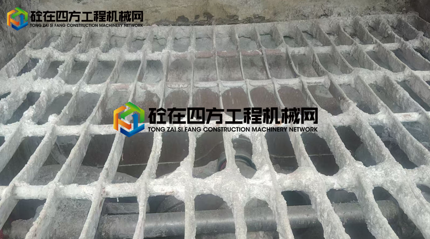 https://images.tongzsf.com/tong/truck_machine/20250519/1682a88a9a842f.png