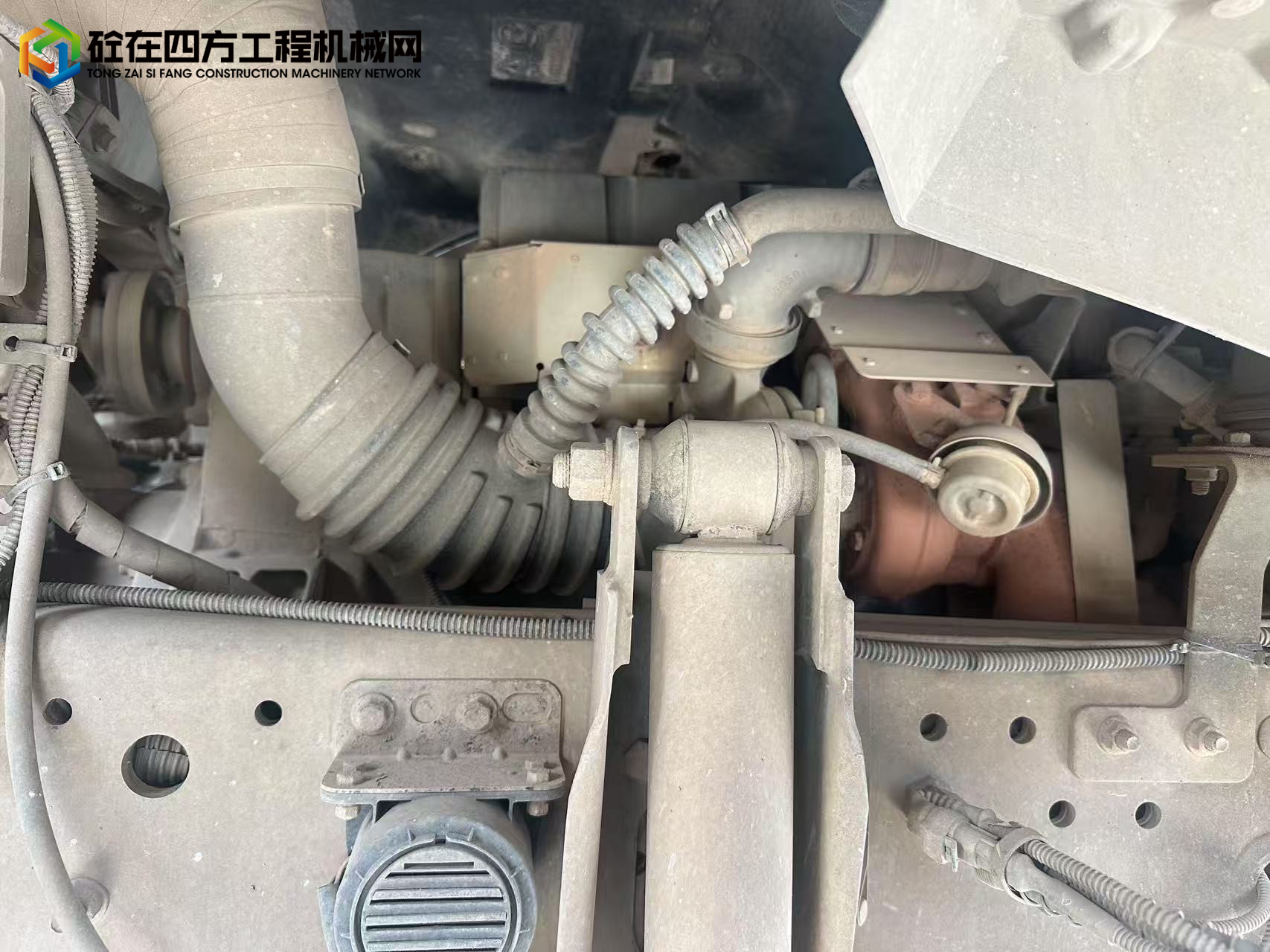 https://images.tongzsf.com/tong/truck_machine/20250519/1682ad06ad04da.jpg