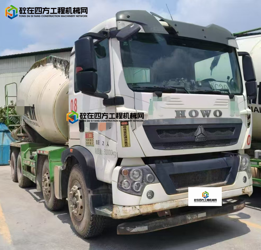 https://images.tongzsf.com/tong/truck_machine/20250519/1682ae57f5f8cf.jpg