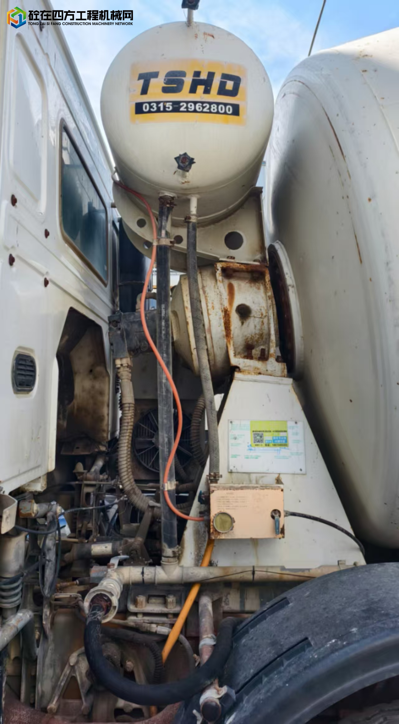 https://images.tongzsf.com/tong/truck_machine/20250520/1682bd90ee67c6.jpg