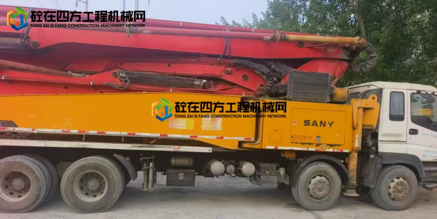 https://images.tongzsf.com/tong/truck_machine/20250520/1682bdc9b45ffc.jpg