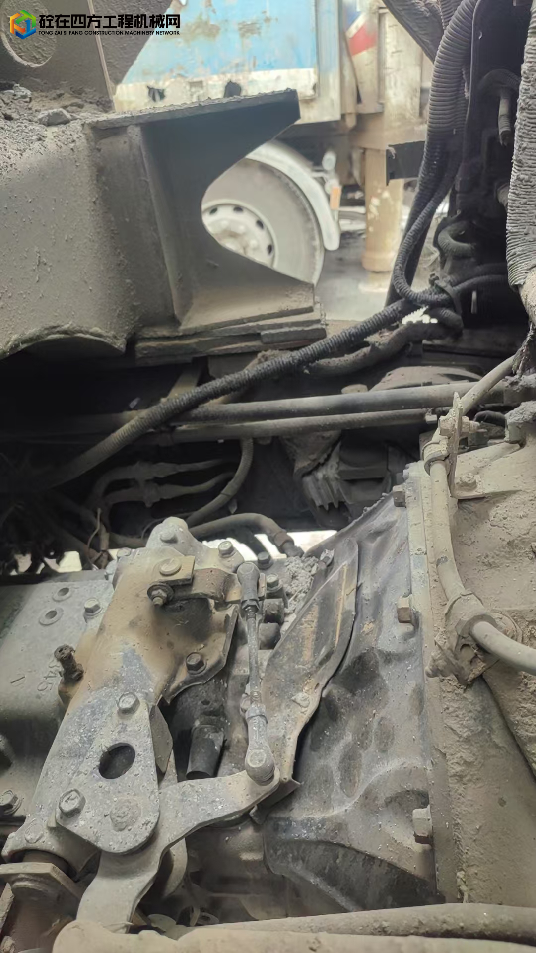 https://images.tongzsf.com/tong/truck_machine/20250522/1682ec6a75ebc1.jpg