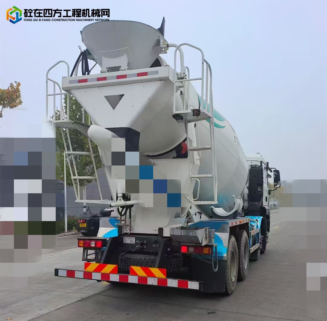 https://images.tongzsf.com/tong/truck_machine/20250522/1682ecfdfcd857.jpg